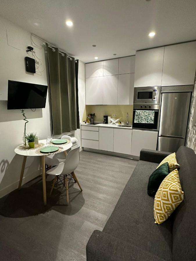 Apartamento 1 Hab En La Latina - Madrid Centro Exterior foto